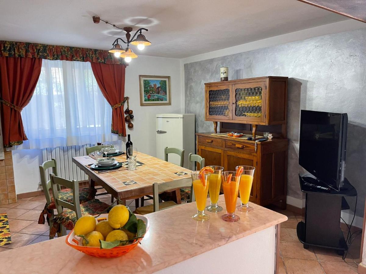 モンテカティーニ・テルメCasa Di Manuアパートメント エクステリア 写真